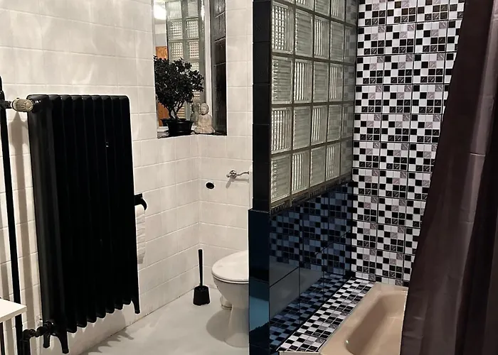 招待所 Faulpelz - Zweibettzimmer Gemeinschaftsbad *