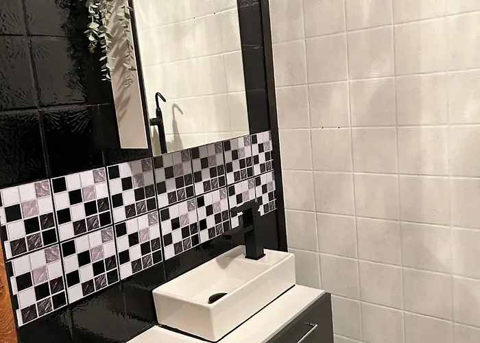 Faulpelz - Zweibettzimmer Gemeinschaftsbad Niederorschel