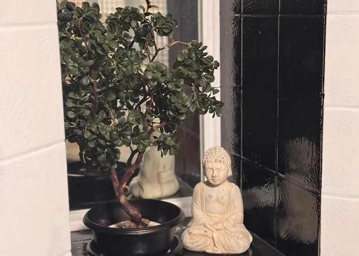 Faulpelz - Zweibettzimmer Gemeinschaftsbad 招待所 Niederorschel