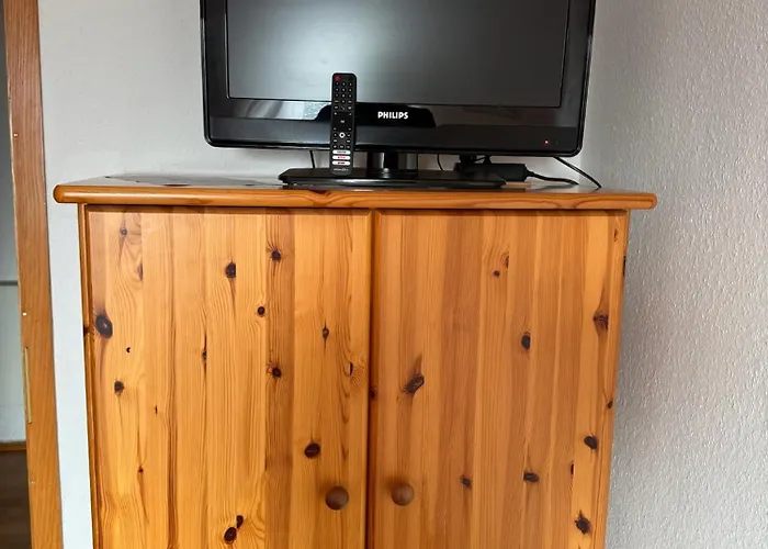 Faulpelz - Zweibettzimmer Gemeinschaftsbad * Niederorschel